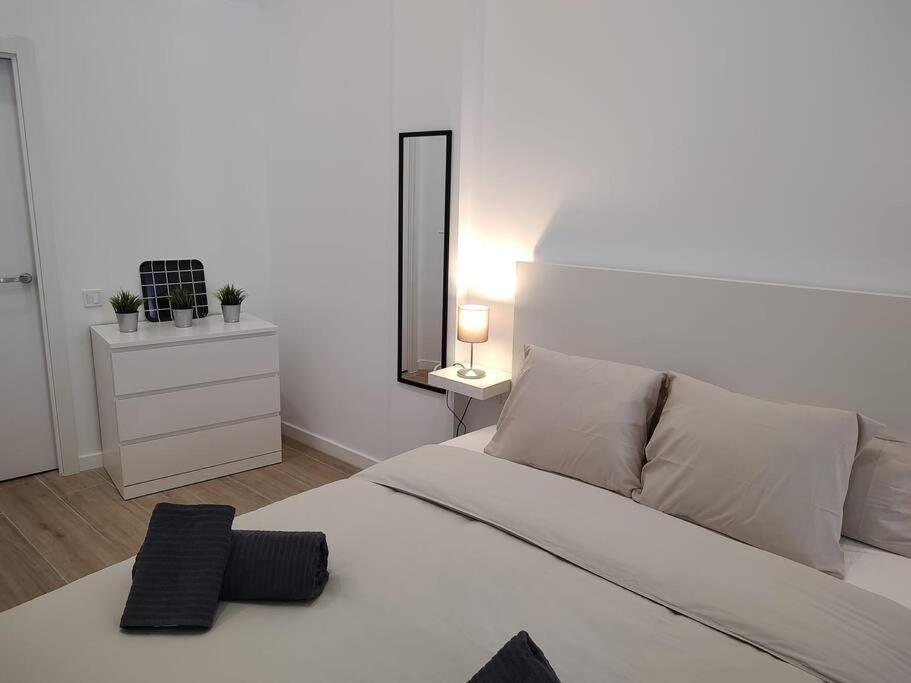 Apartmán Nuevo Loft En Playa Y Cerca Del Centro, Ac Y Wifi Valencie Exteriér fotografie